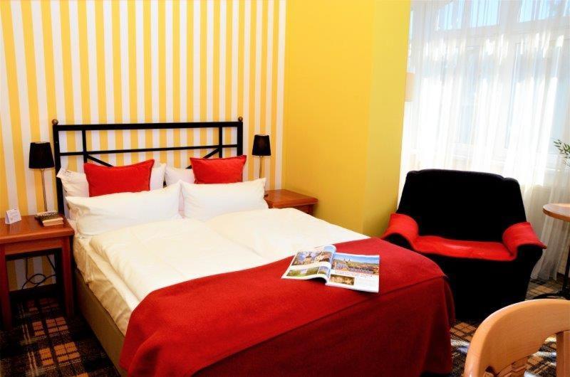 Boutique Hotel Schieferhof Neuhaus am Rennweg Extérieur photo
