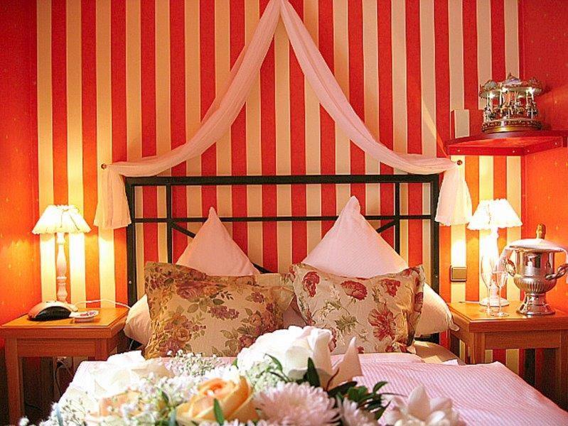 Boutique Hotel Schieferhof Neuhaus am Rennweg Extérieur photo