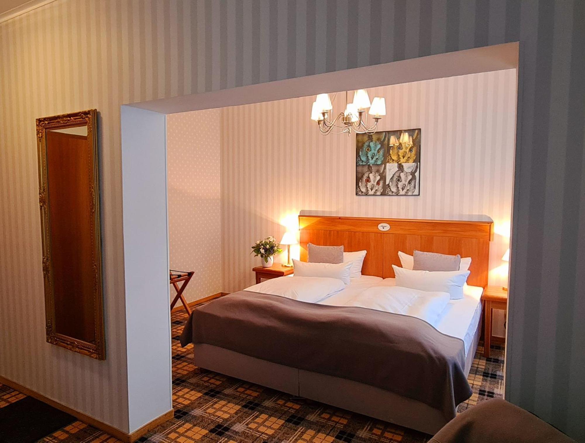 Boutique Hotel Schieferhof Neuhaus am Rennweg Extérieur photo