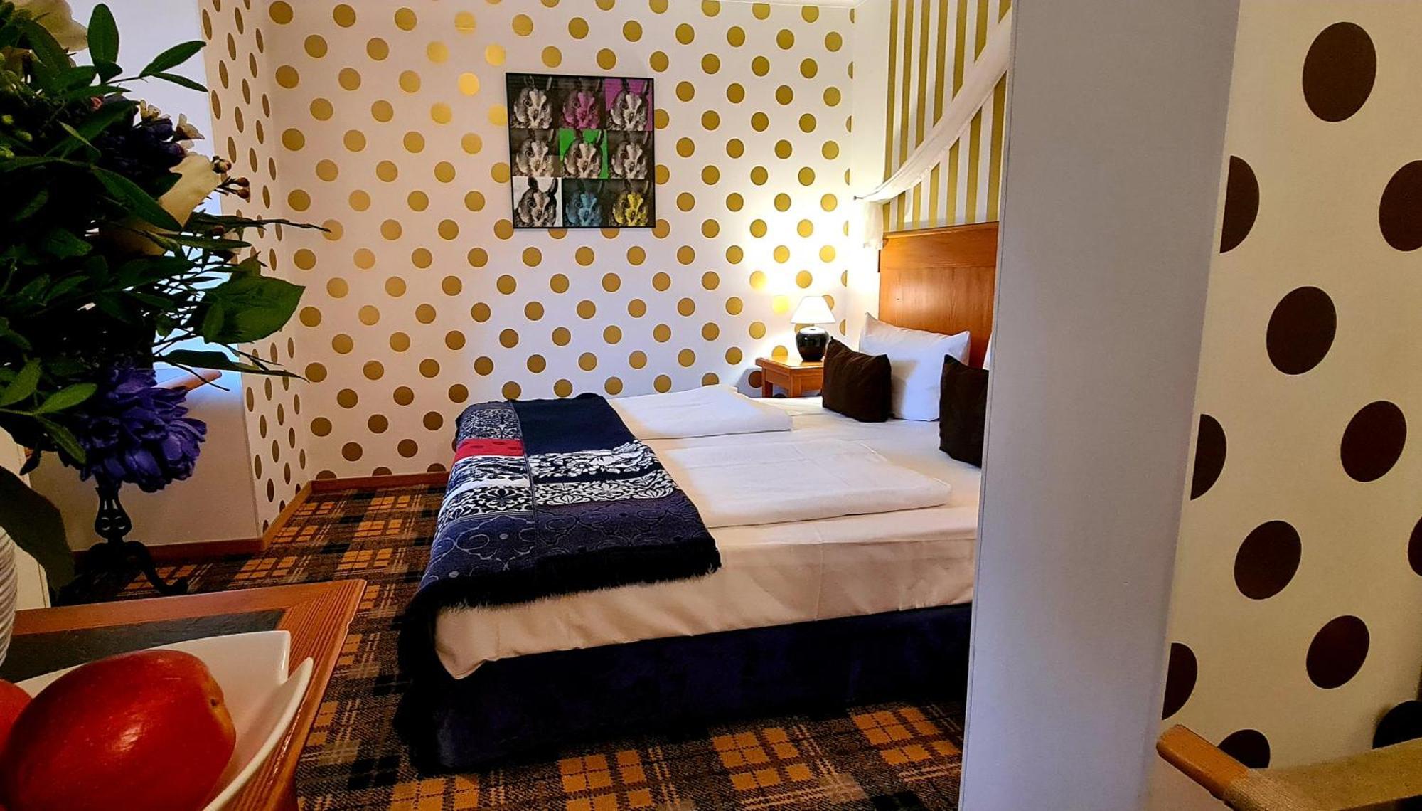 Boutique Hotel Schieferhof Neuhaus am Rennweg Extérieur photo