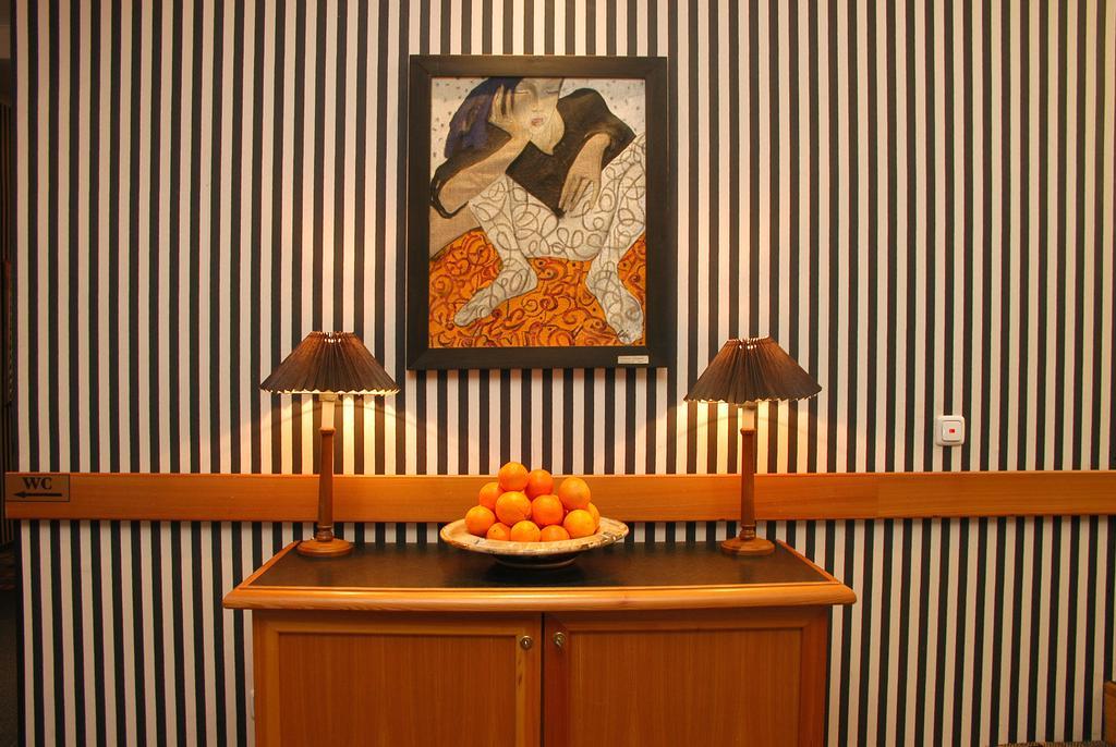 Boutique Hotel Schieferhof Neuhaus am Rennweg Extérieur photo