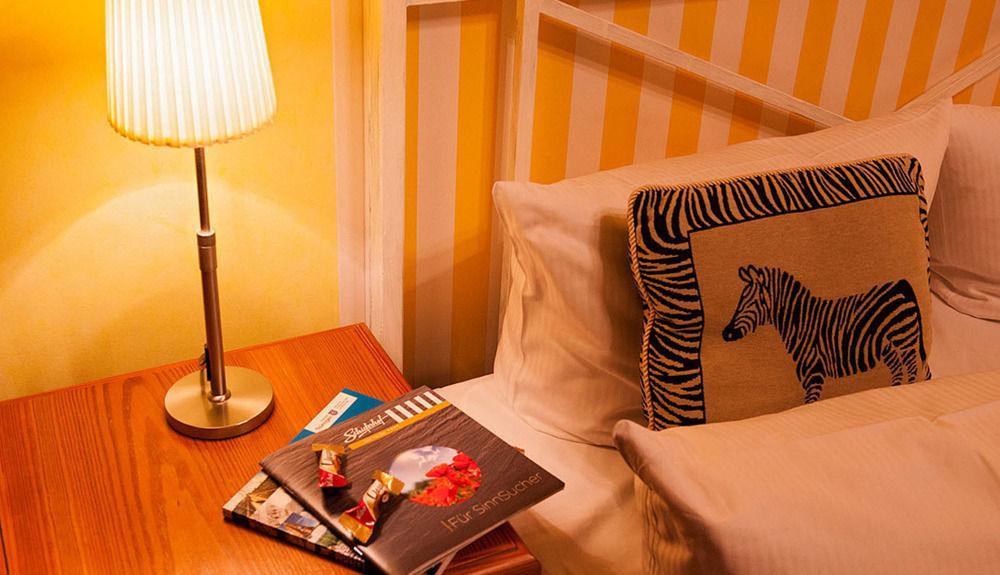 Boutique Hotel Schieferhof Neuhaus am Rennweg Extérieur photo