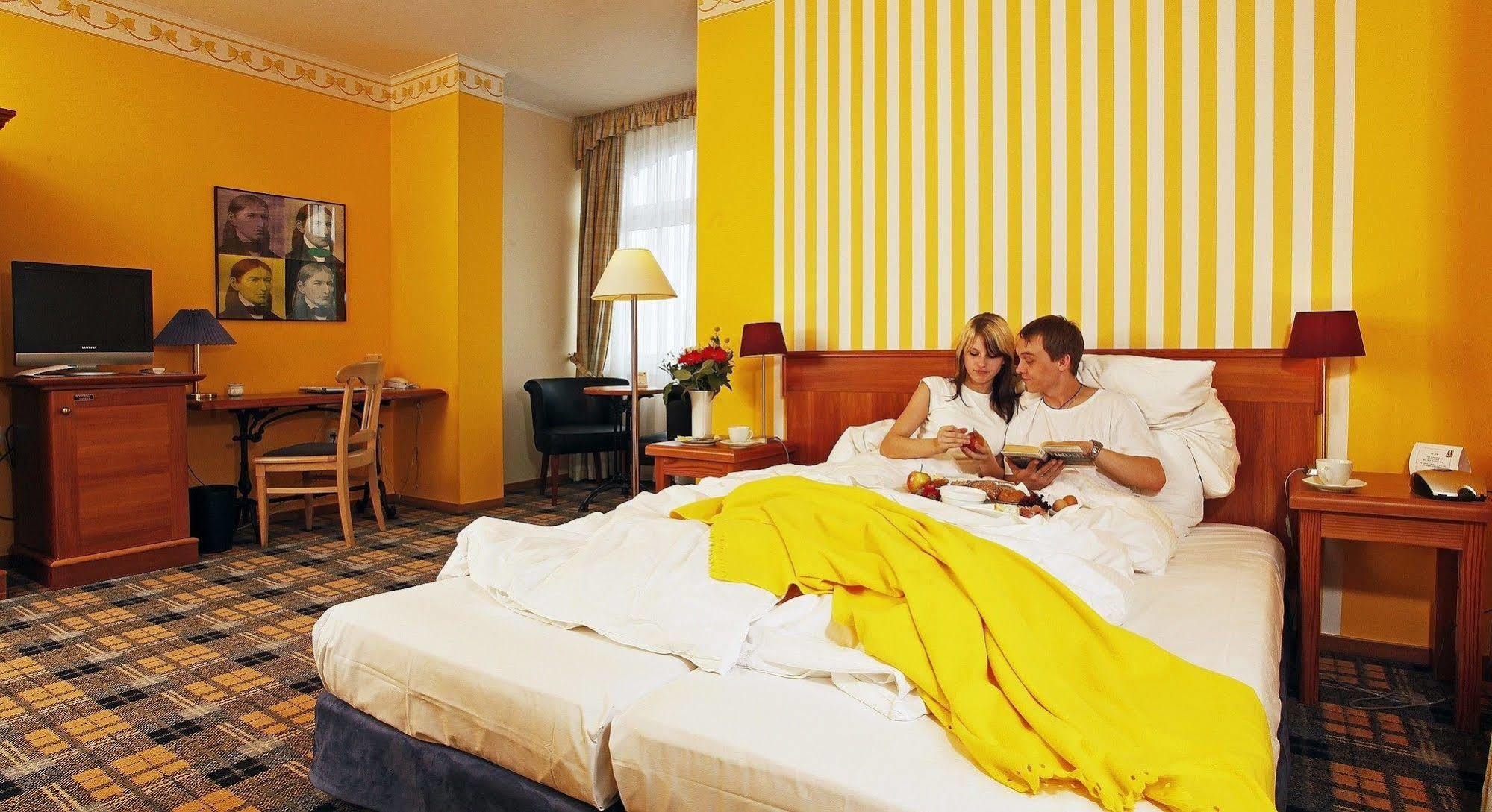 Boutique Hotel Schieferhof Neuhaus am Rennweg Extérieur photo